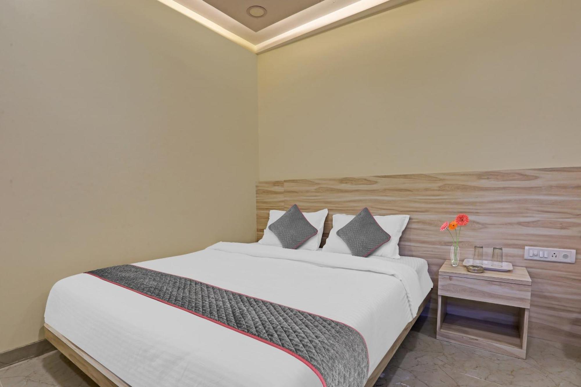 Super Hotel O Kiwi International Mumbai Exterior photo